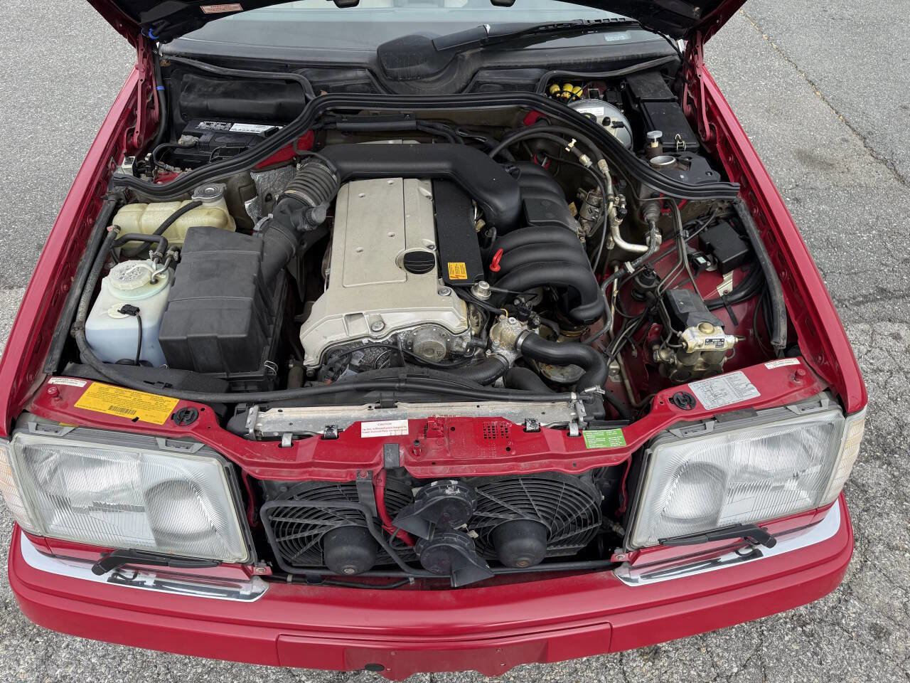 Used 1995 Mercedes-Benz E 320 Convertible image 19