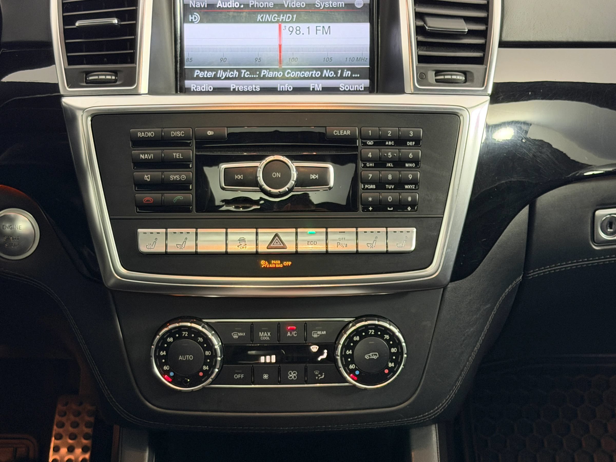 Used 2013 Mercedes-Benz ML 63 AMG 4MATIC image 27