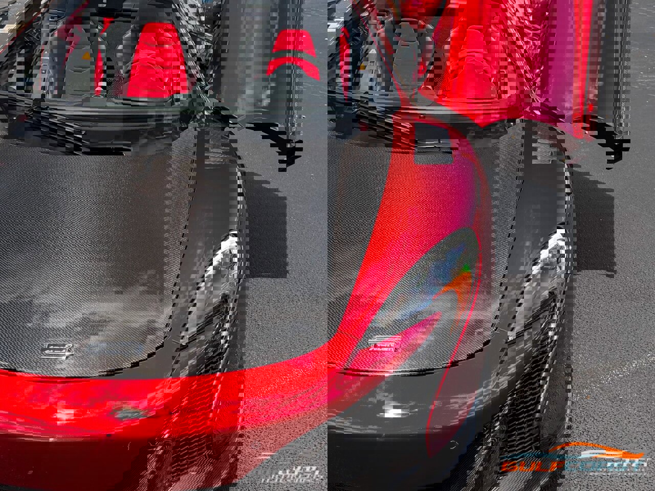 Used 2015 McLaren 650S Spider image 4