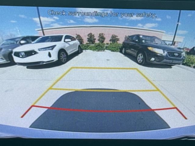 Used 2023 Hyundai Tucson SE image 32