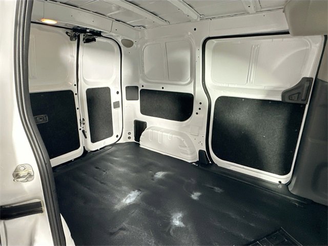 Used 2019 Nissan NV200 S image 22