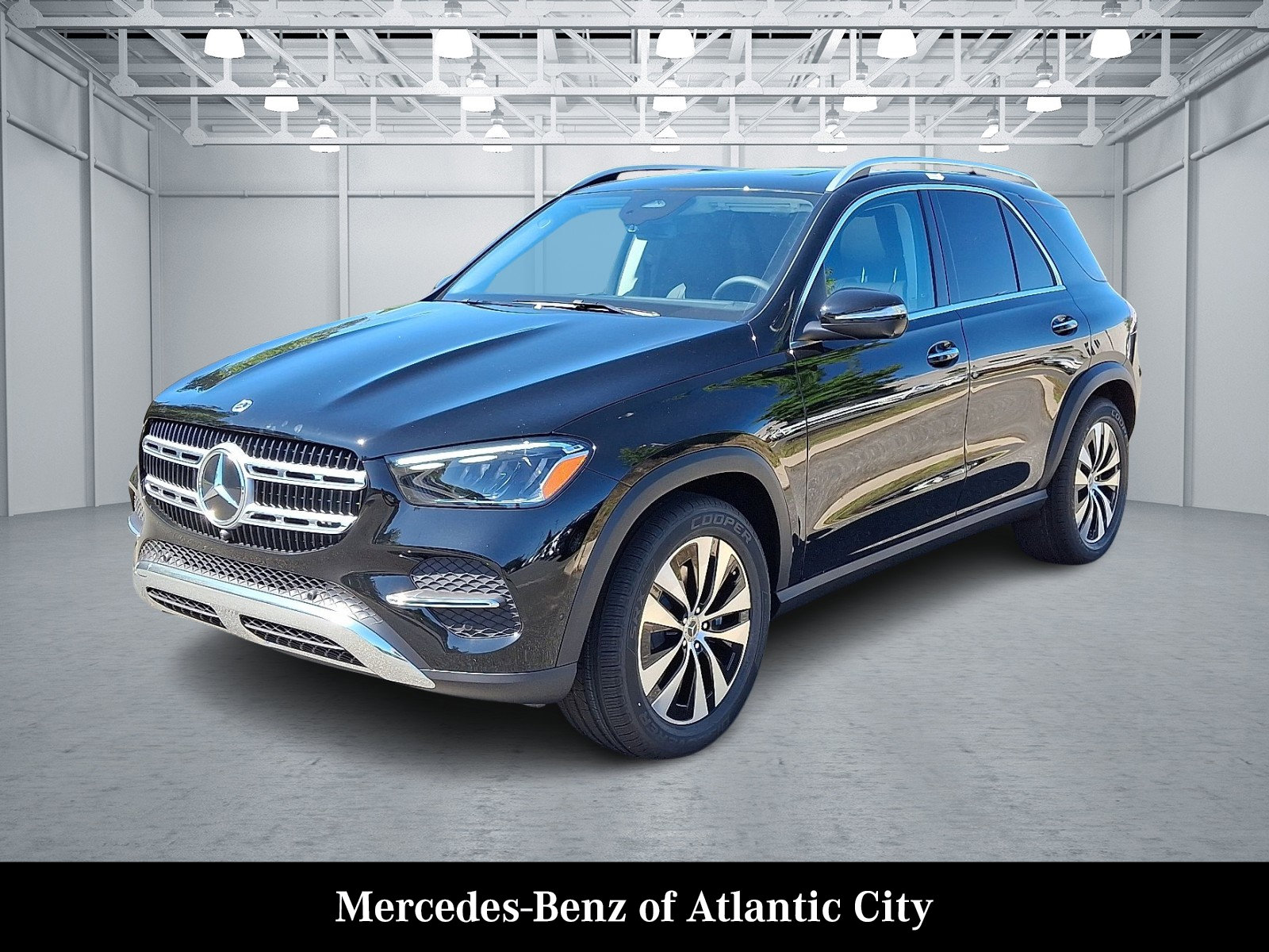 Used 2026 Mercedes-Benz GLE 350 4MATIC image 2