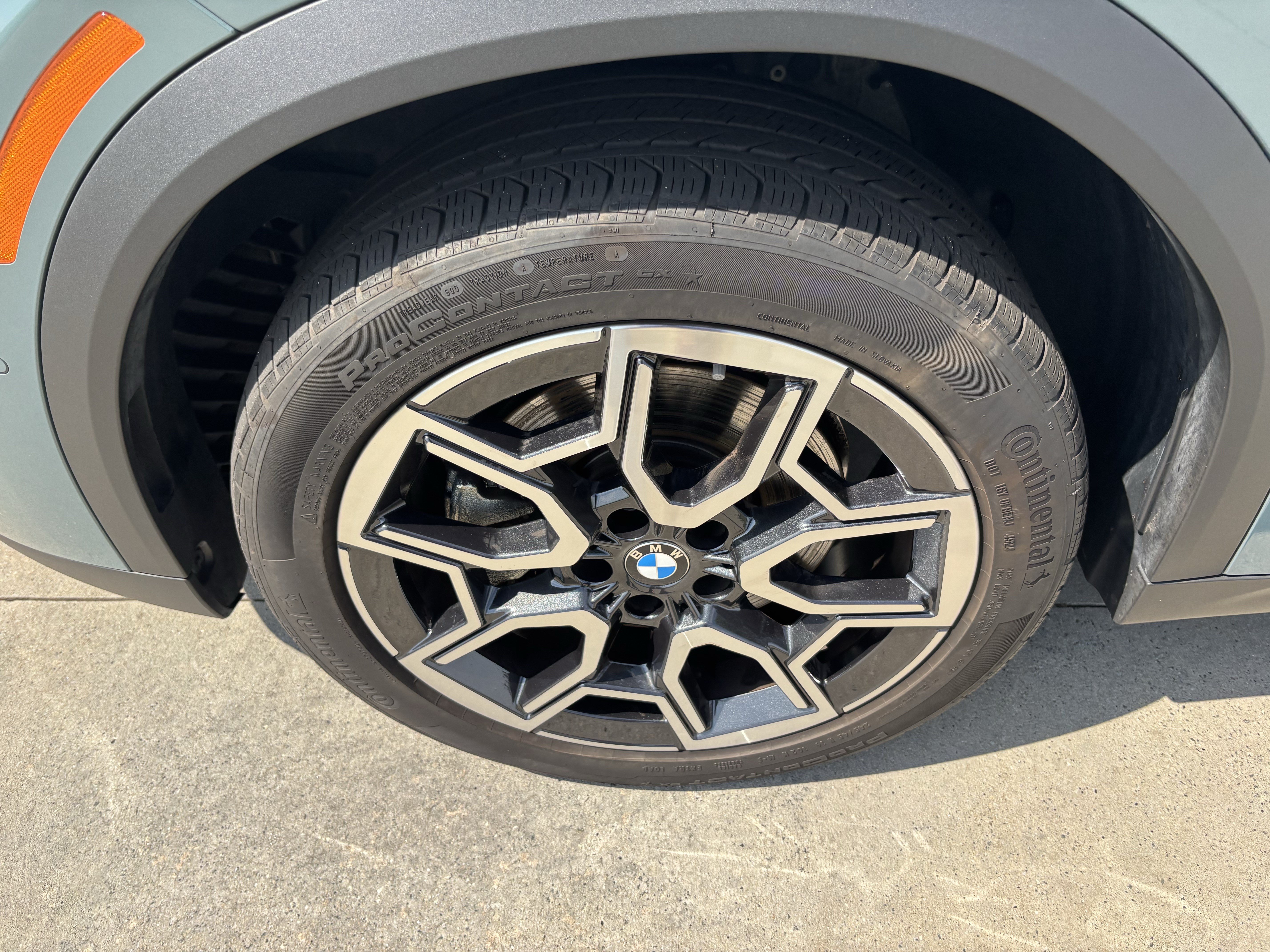 Certified 2025 BMW X2 xDrive28i AWD/4WD image 13