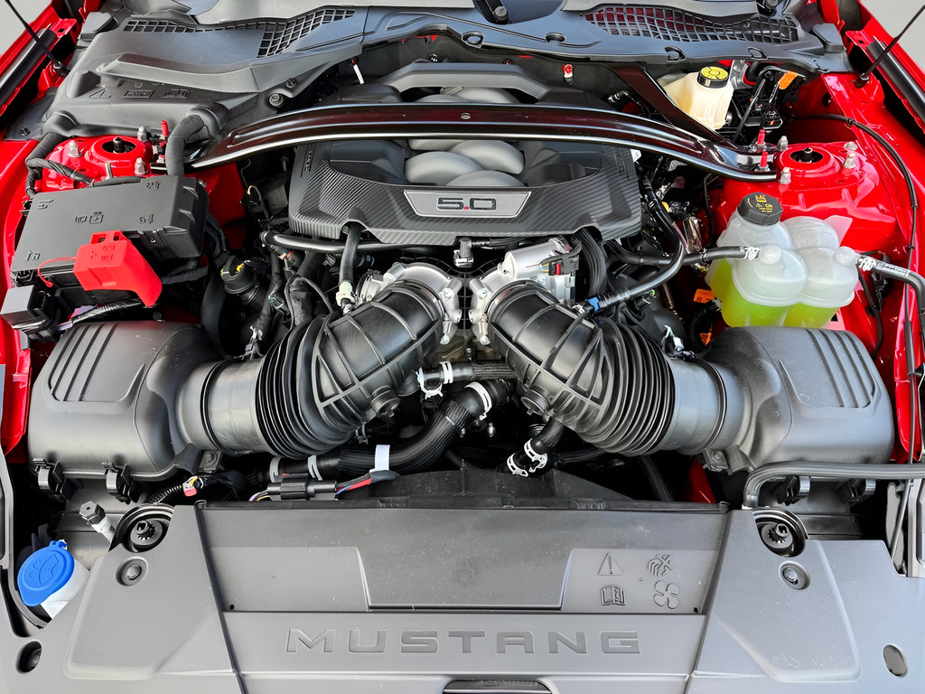New 2026 Ford Mustang GT w/ GT Performance Package RWD image 9