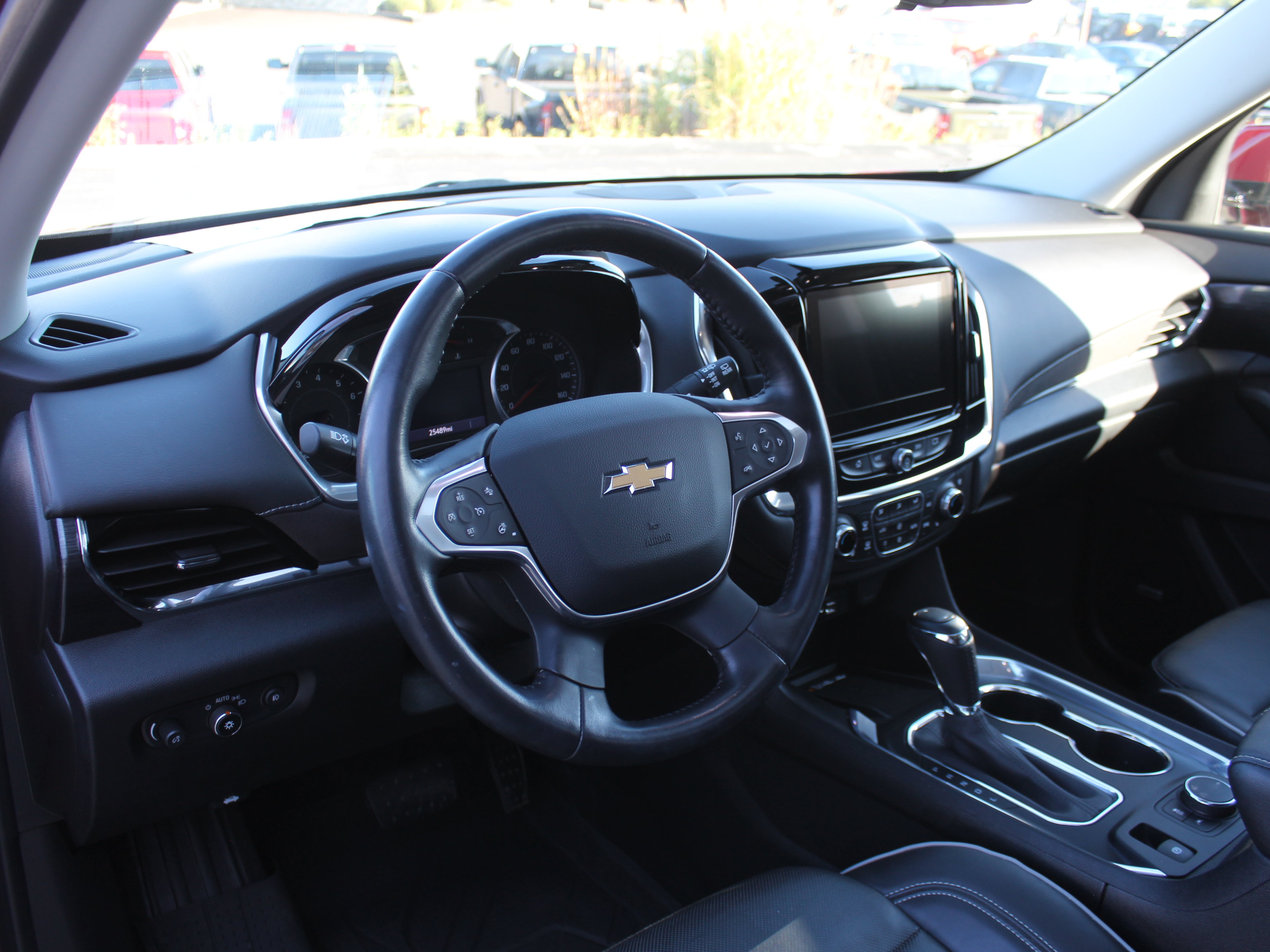 Used 2020 Chevrolet Traverse High Country FWD image 14