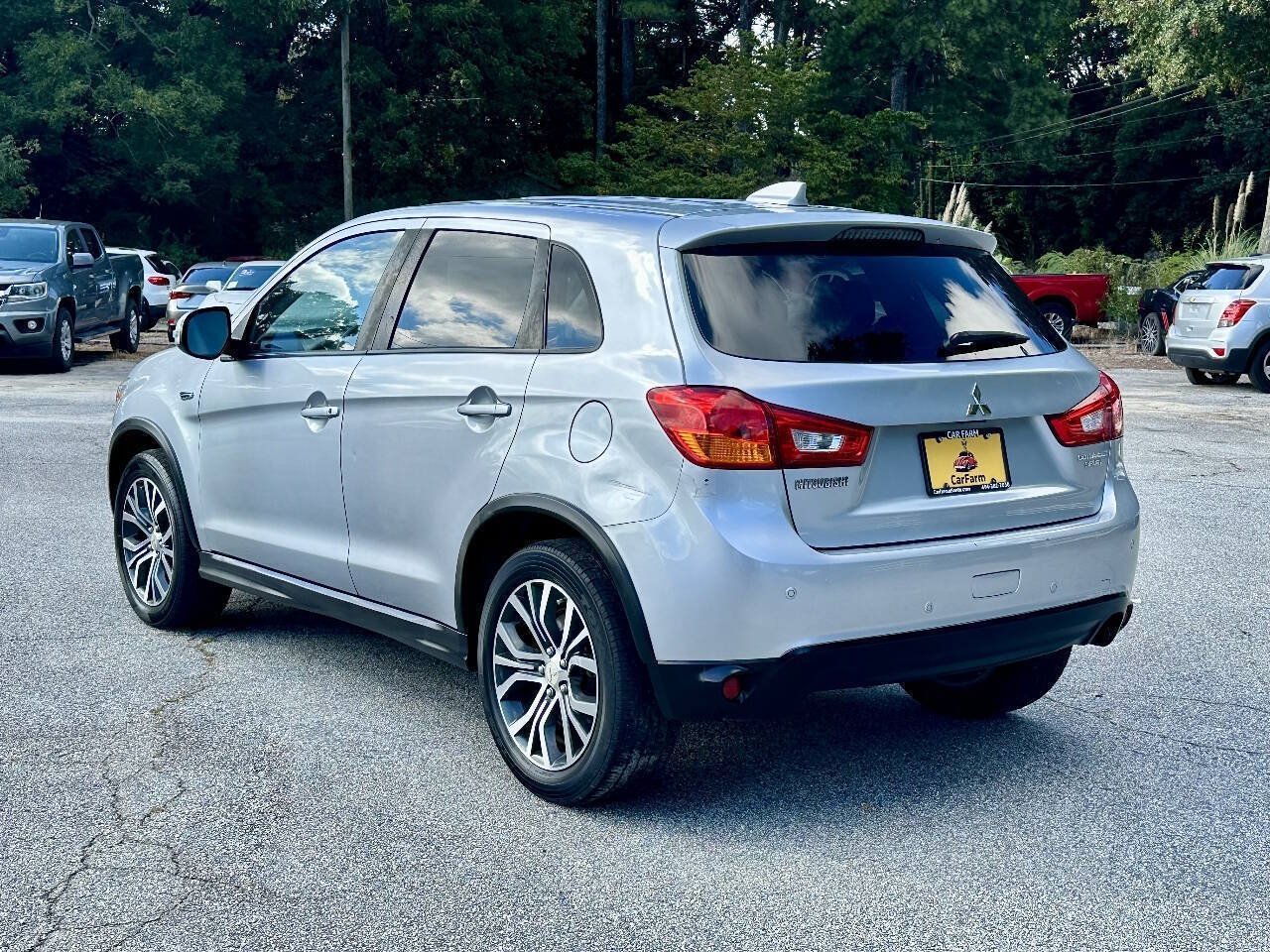 Used 2017 Mitsubishi Outlander Sport ES FWD image 5