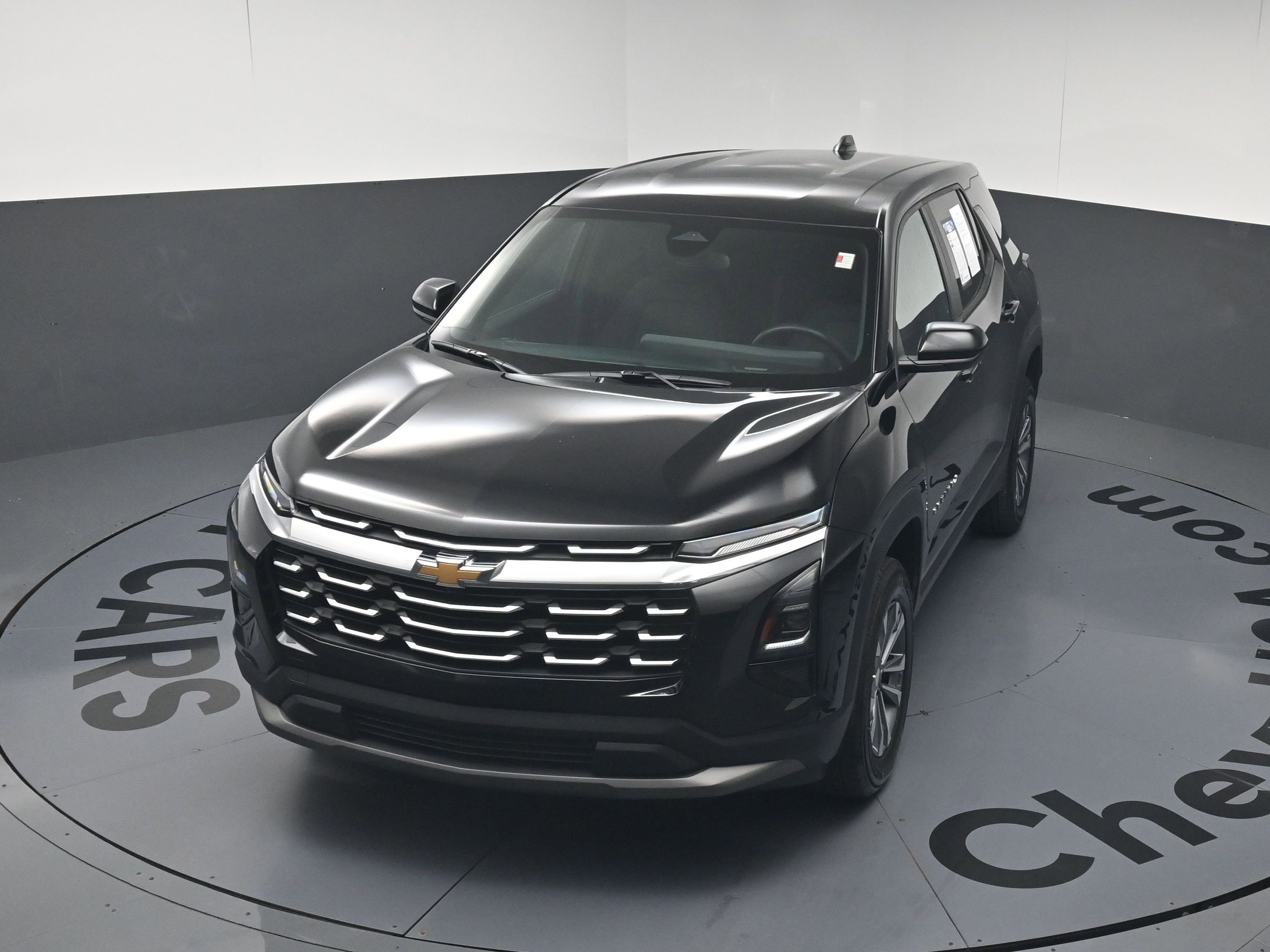 Used 2026 Chevrolet Equinox LT FWD image 30