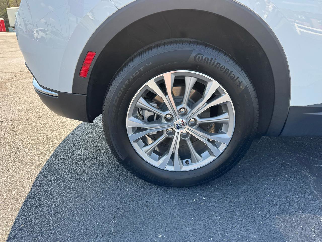 Used 2023 Buick Envision Preferred FWD image 10