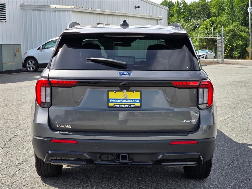 Used 2025 Ford Explorer ST-Line AWD/4WD image 25