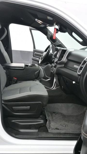 Used 2023 RAM 1500 Big Horn AWD/4WD image 14