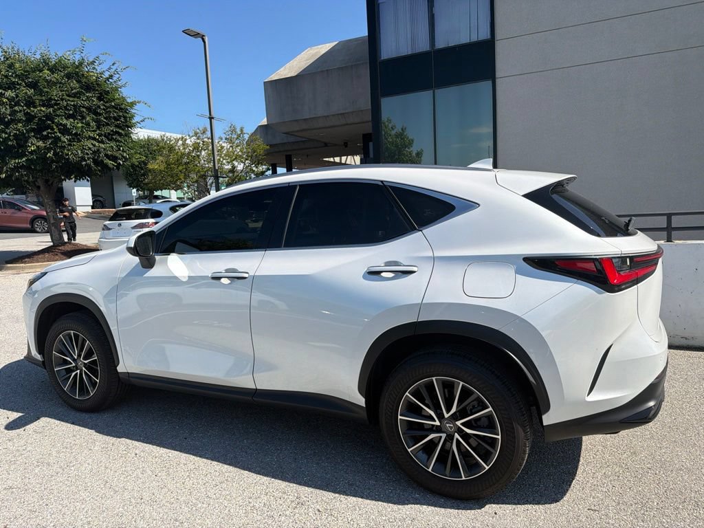 Certified 2024 Lexus NX 250 FWD image 18