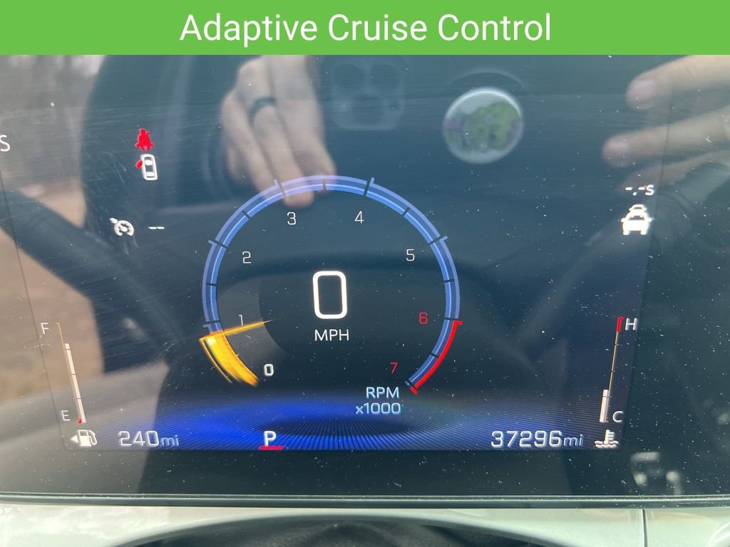 Certified 2024 Chevrolet Trax LT w/ Driver Confidence Package image 22