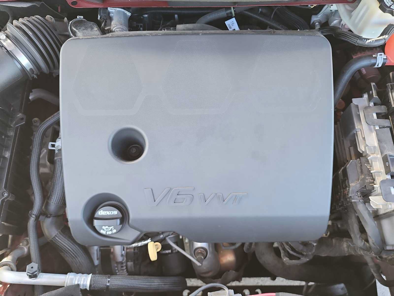 Used 2020 Buick Enclave Premium w/ Sun and Sites Package FWD image 13