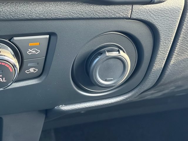 New 2026 Nissan Frontier SV w/ All-Weather Content Package AWD/4WD image 23