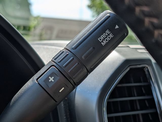 Used 2019 Ford F150 XLT w/ Equipment Group 302A Luxury AWD/4WD image 26