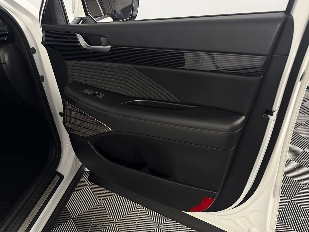 Used 2025 Hyundai Palisade Calligraphy AWD/4WD image 34