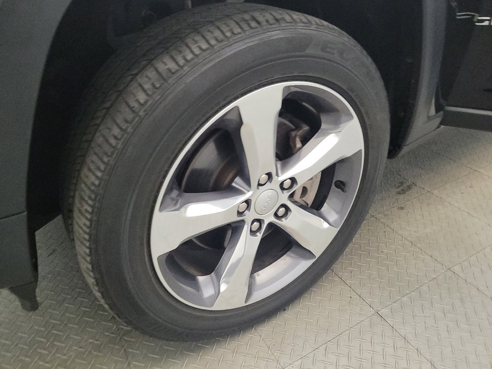 Used 2021 Jeep Grand Cherokee L Limited image 31