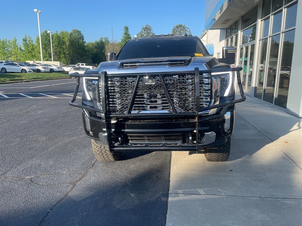 Used 2024 GMC Sierra 2500 Denali w/ Denali Reserve Package AWD/4WD image 2