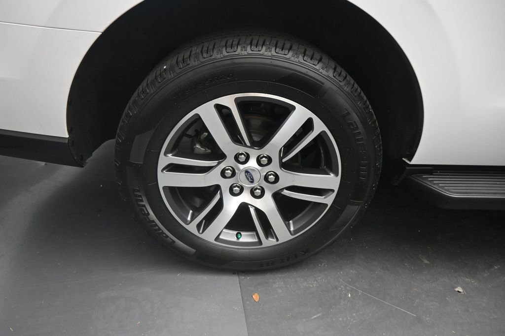 Used 2024 Ford Expedition Limited AWD/4WD image 24