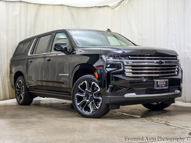Used 2024 Chevrolet Suburban High Country AWD/4WD image 2