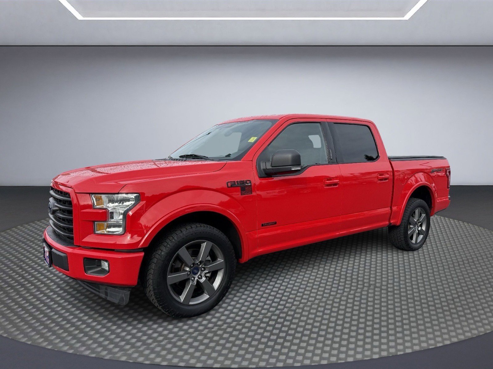 Used 2017 Ford F150 XLT w/ Equipment Group 302A Luxury RWD image 2