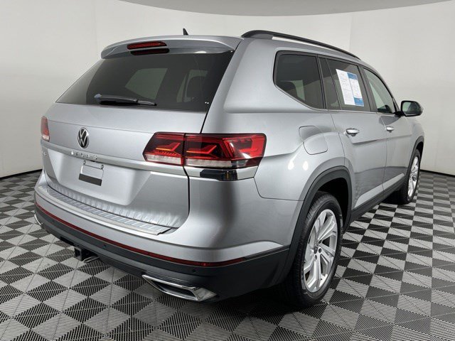 Used 2023 Volkswagen Atlas SE w/ Panoramic Sunroof Package FWD image 9