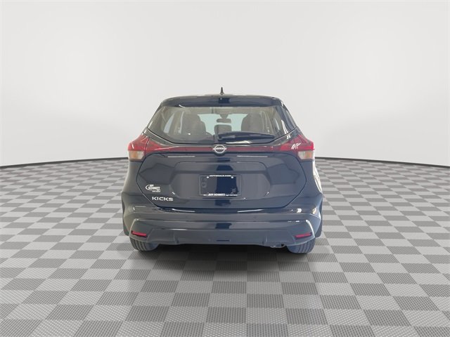 Certified 2025 Nissan Kicks Play S image 10