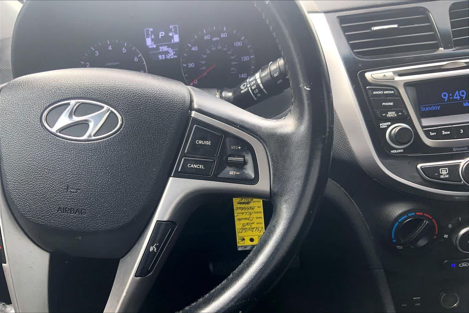 Used 2015 Hyundai Accent Sport FWD image 25