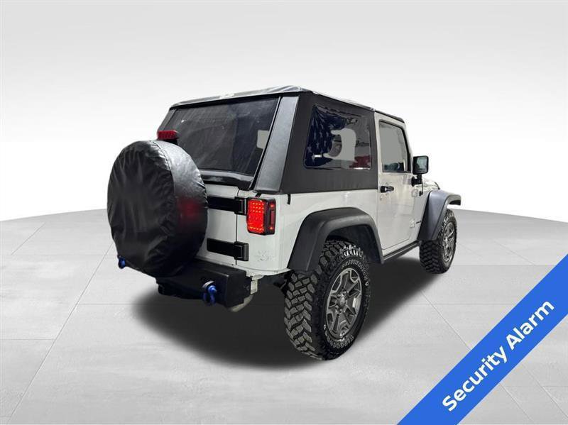 Used 2015 Jeep Wrangler Rubicon w/ Power Convenience Group image 5