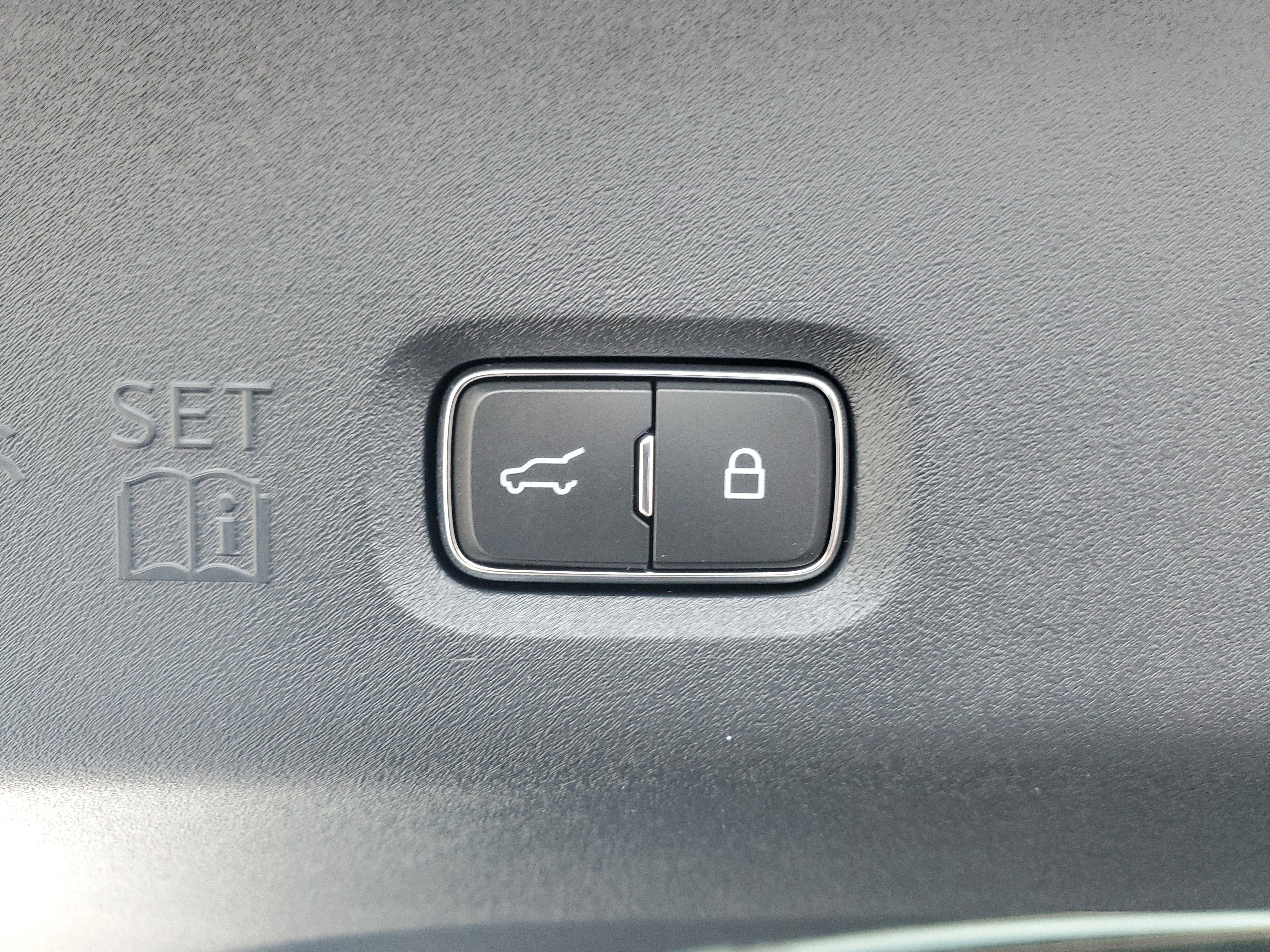 New 2026 Lincoln Navigator Reserve AWD/4WD image 35