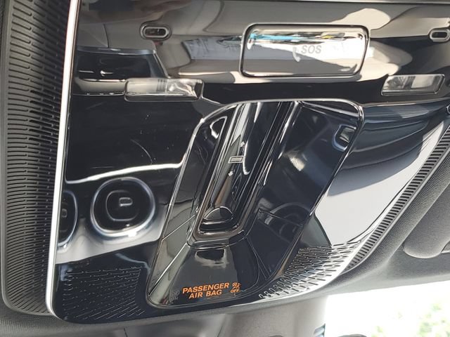 Used 2023 Mercedes-Benz GLC 300 4MATIC image 29
