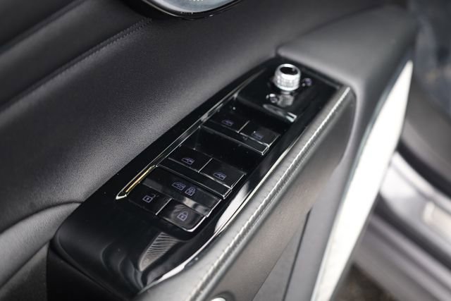 Used 2023 Maserati Grecale GT image 14