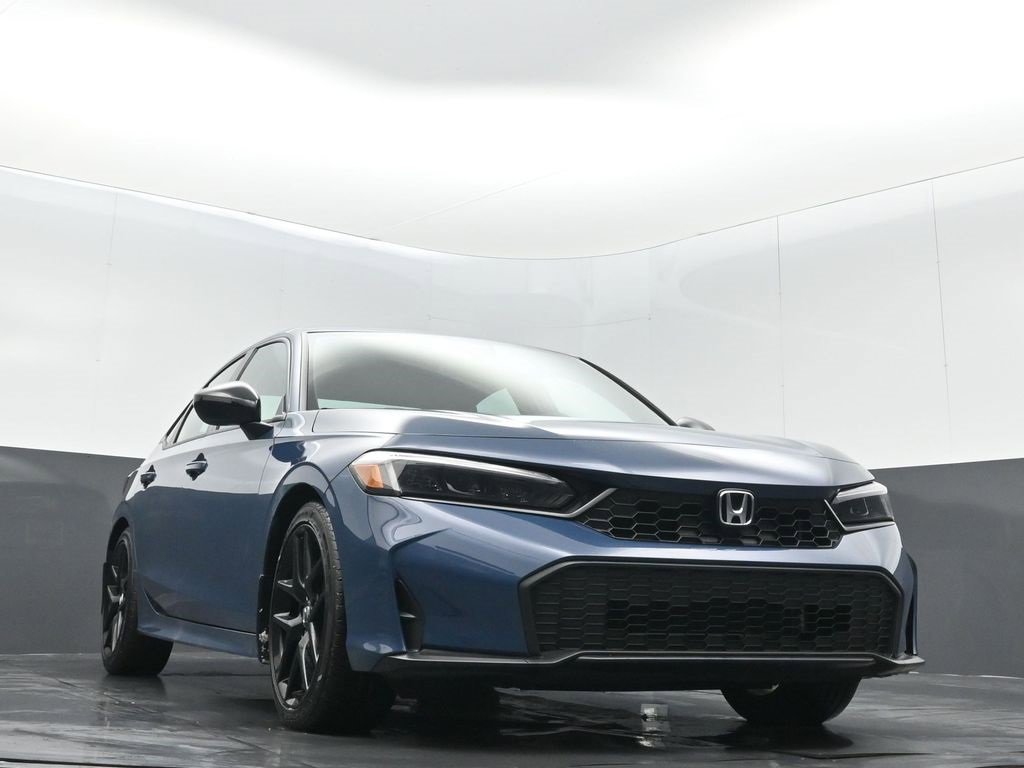 Used 2025 Honda Civic Sport image 5