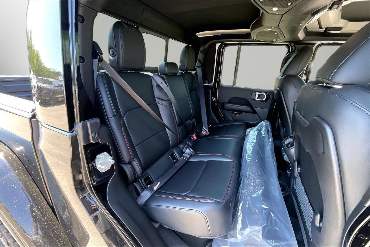 New 2026 Jeep Gladiator Rubicon AWD/4WD image 19