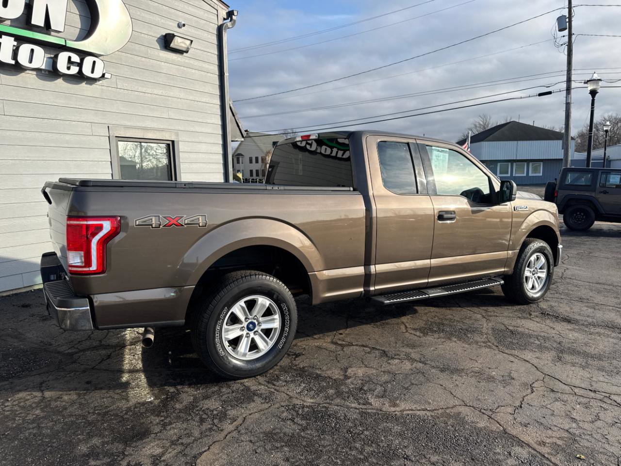 Used 2016 Ford F150 XLT image 3