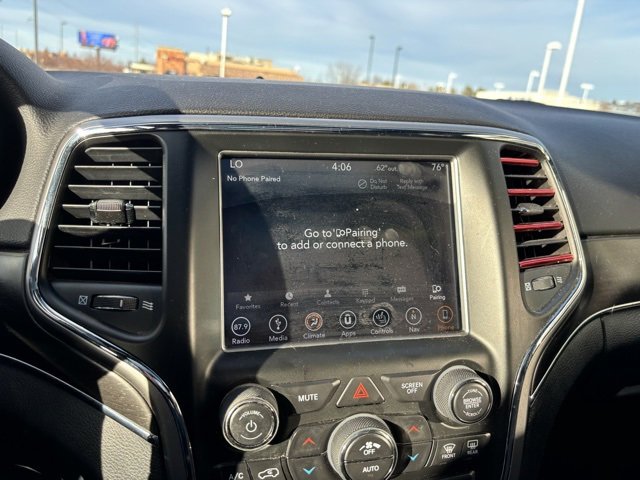 Used 2018 Jeep Grand Cherokee Limited w/ Luxury Group II image 17