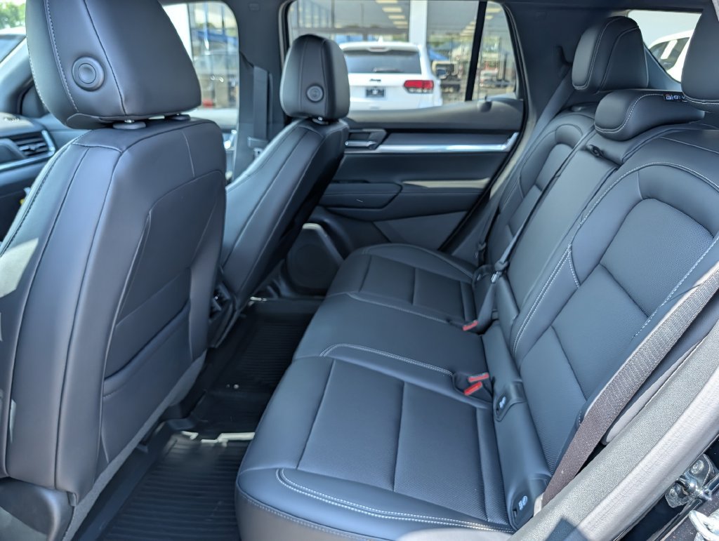 New 2027 GMC Terrain Elevation w/ Elevation Premium Package FWD image 27