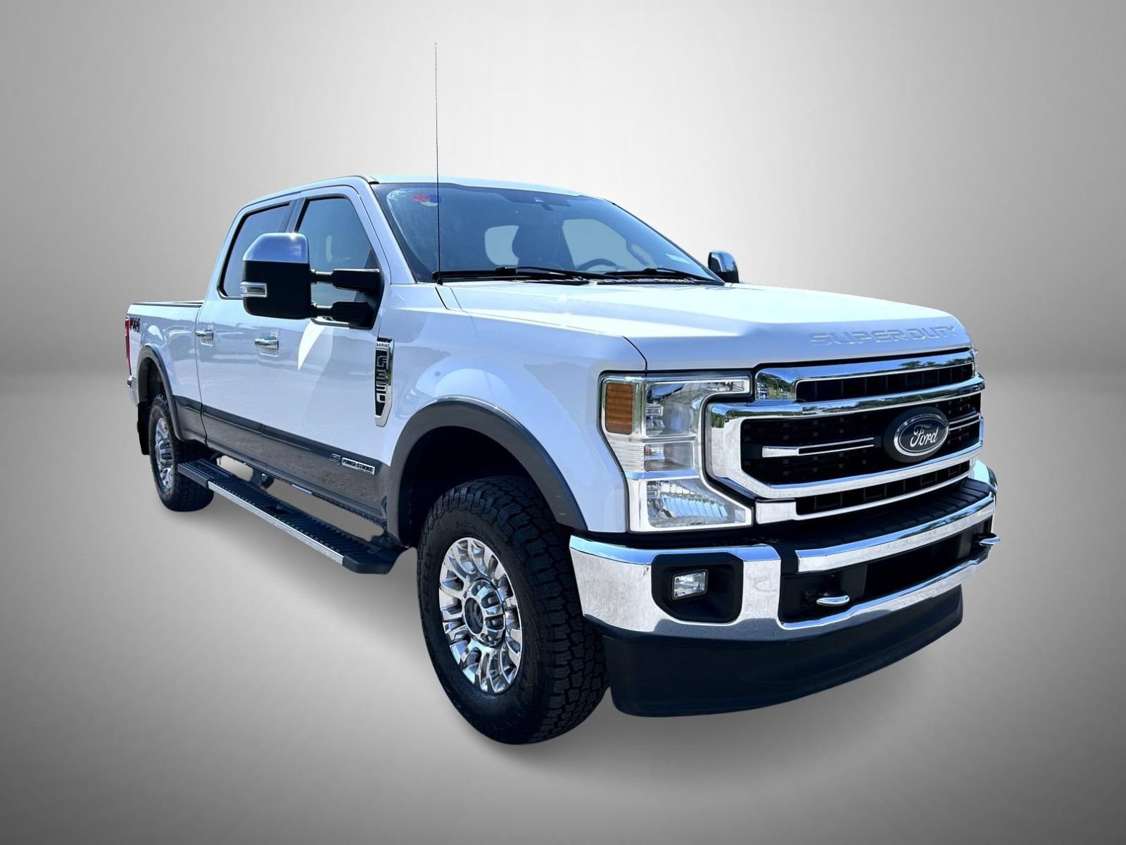 Used 2021 Ford F350 Lariat w/ Chrome Package AWD/4WD image 3