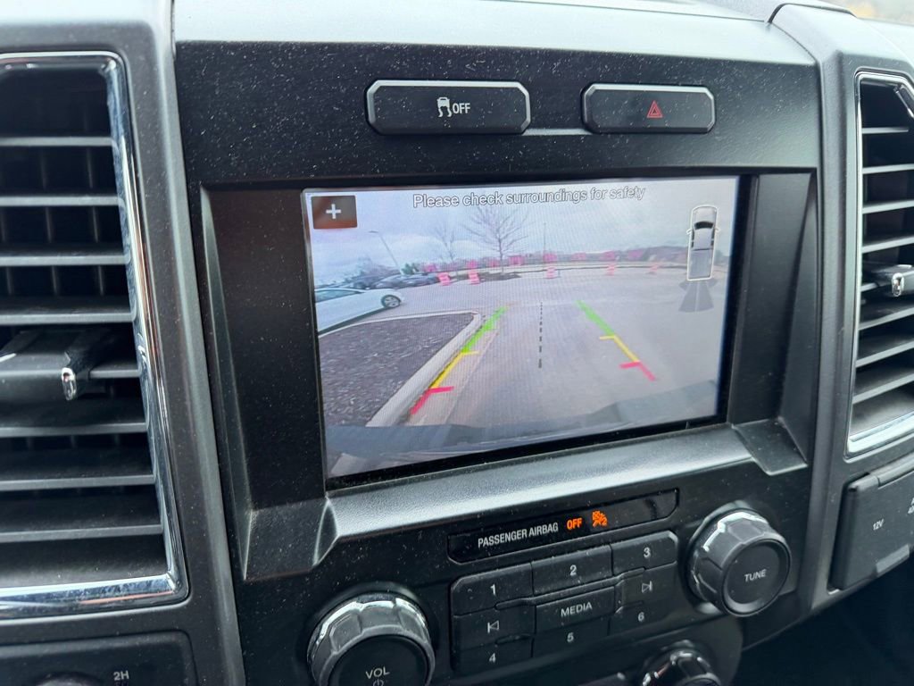 Used 2016 Ford F150 XLT w/ Equipment Group 302A Luxury image 21