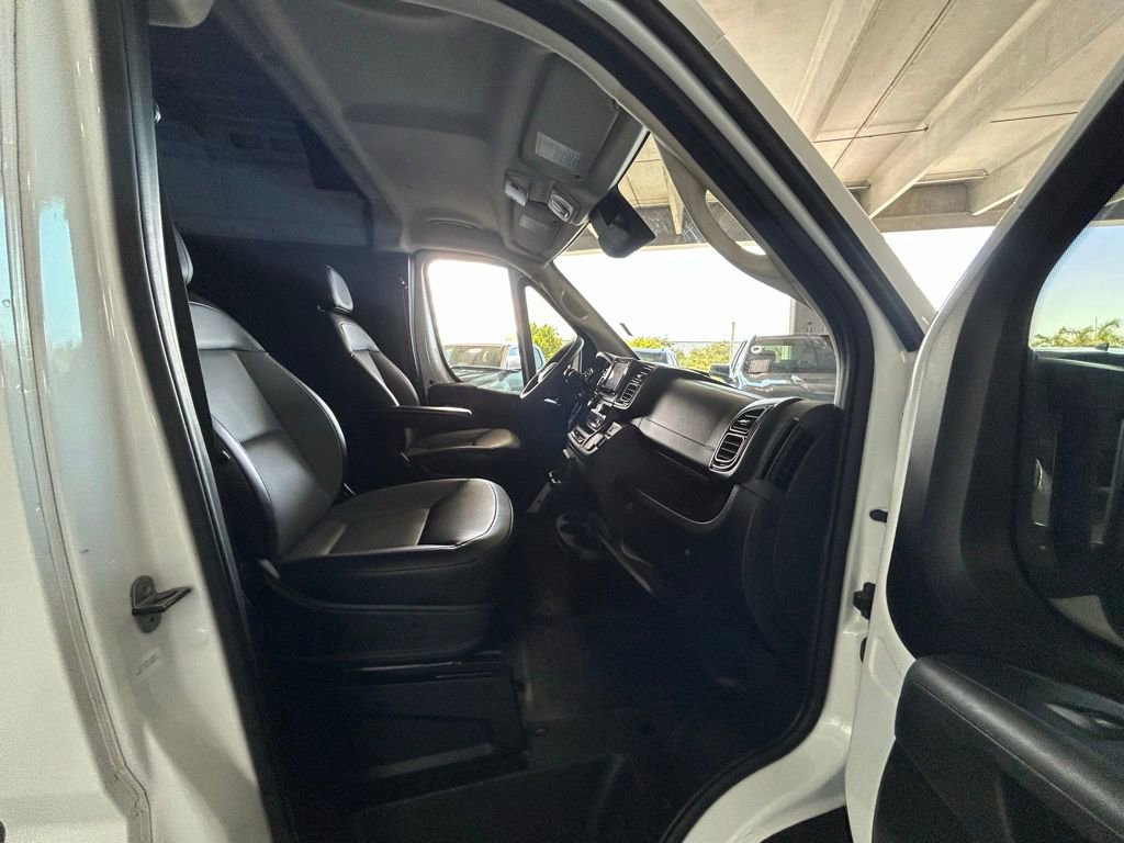Used 2023 RAM ProMaster 2500 FWD image 28