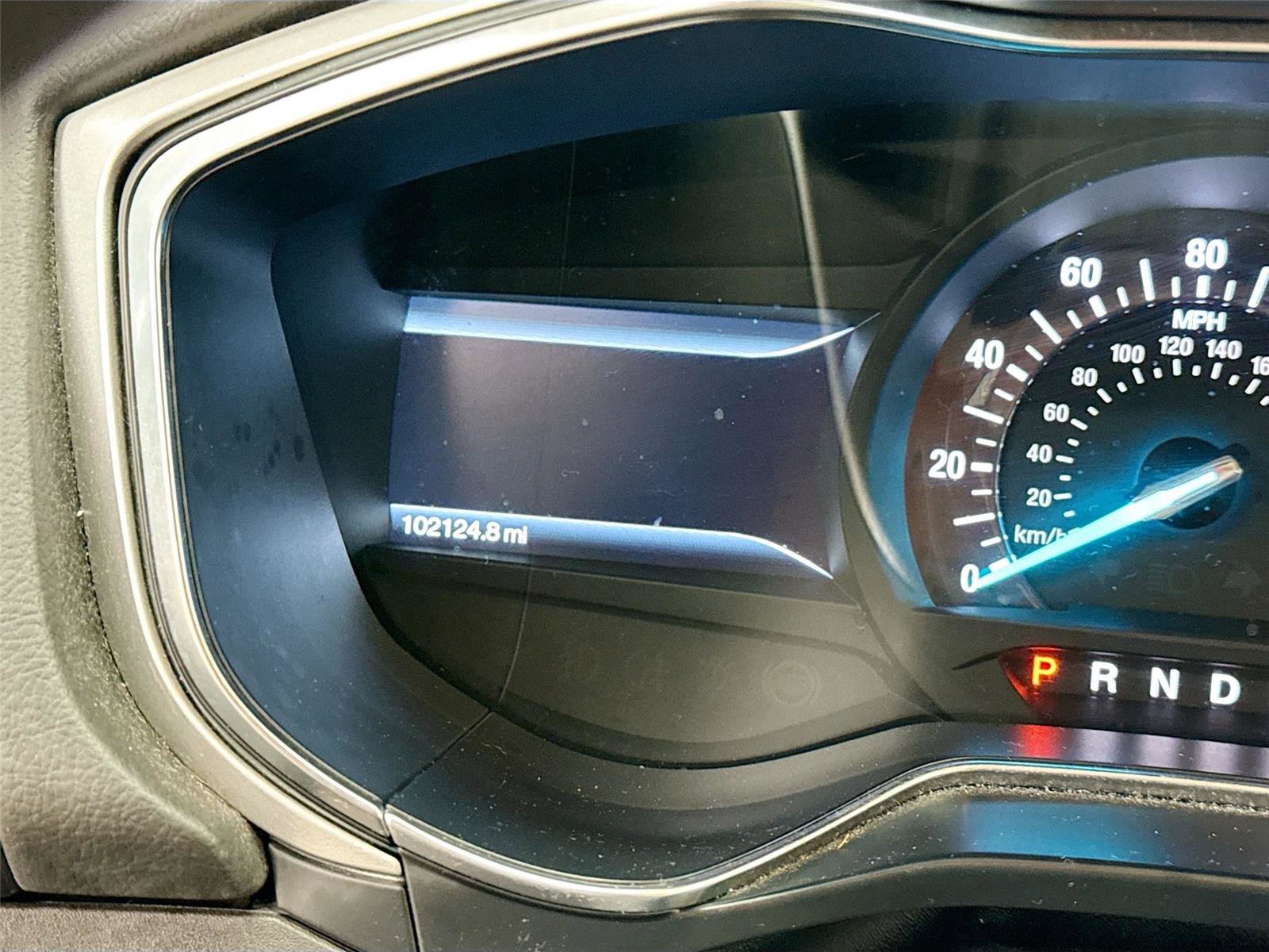 Used 2014 Ford Fusion SE image 3