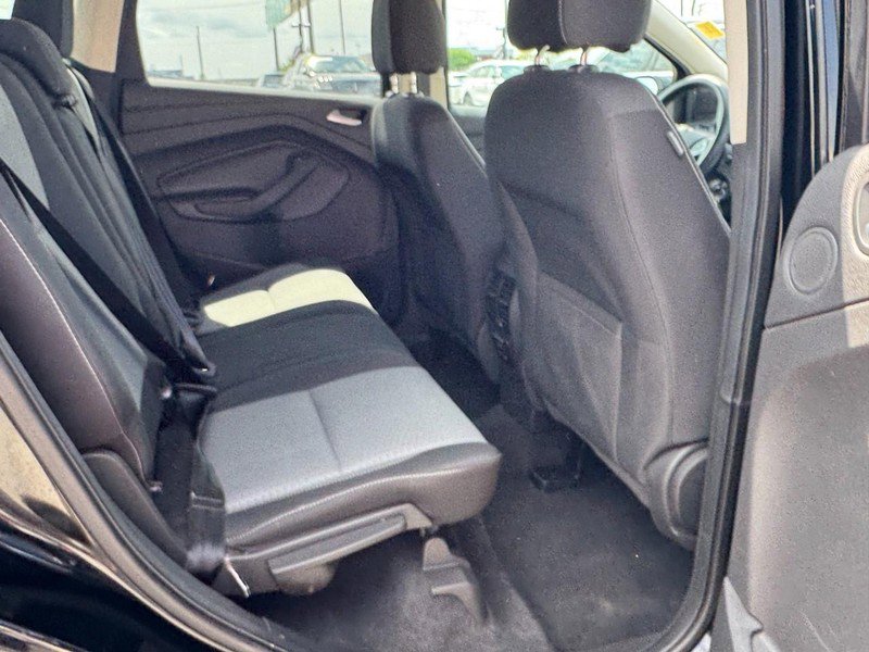 Used 2017 Ford Escape SE w/ Equipment Group 201A FWD image 13