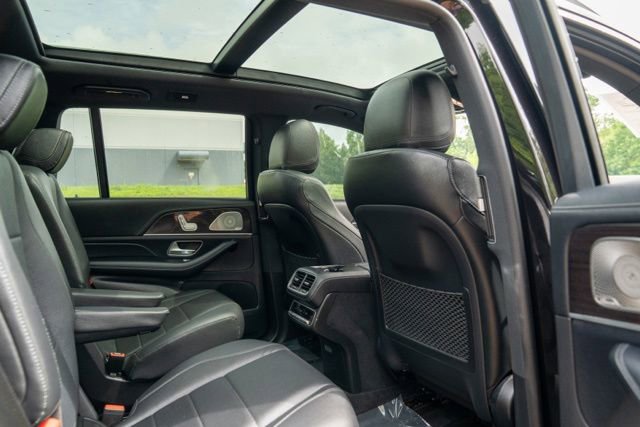 Used 2021 Mercedes-Benz GLS 450 4MATIC image 45
