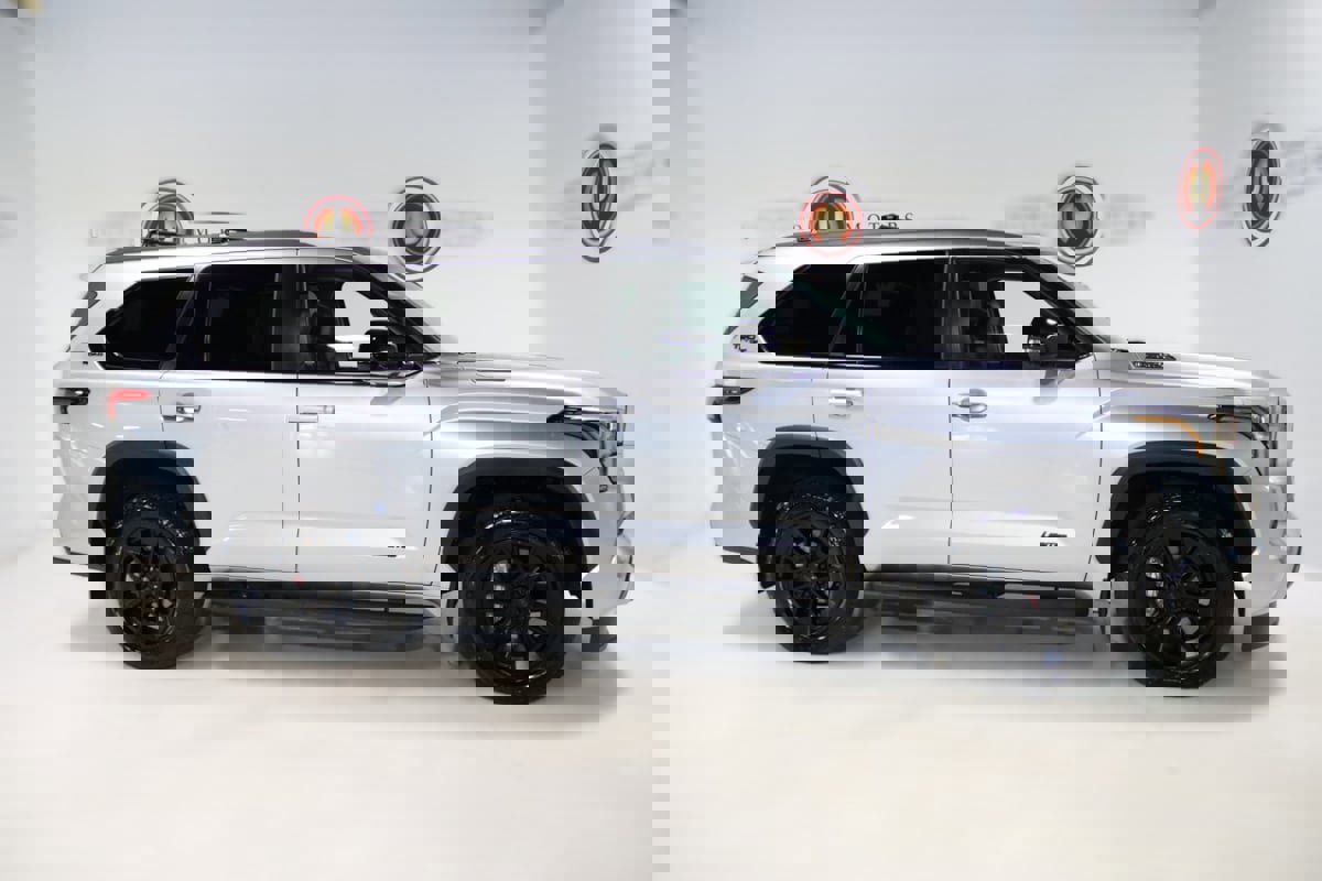 Used 2024 Toyota Sequoia Limited w/ TRD Off-Road Package image 5