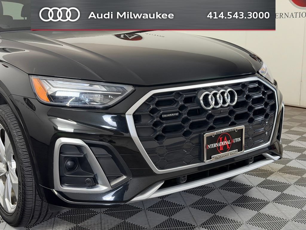 Used 2023 Audi Q5 2.0T Premium Plus w/ Premium Plus Package AWD/4WD image 16