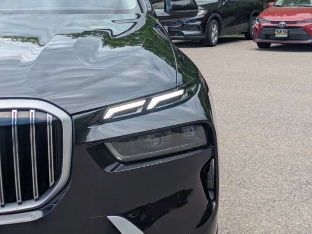 Used 2024 BMW X7 xDrive40i w/ Executive Package AWD/4WD image 14