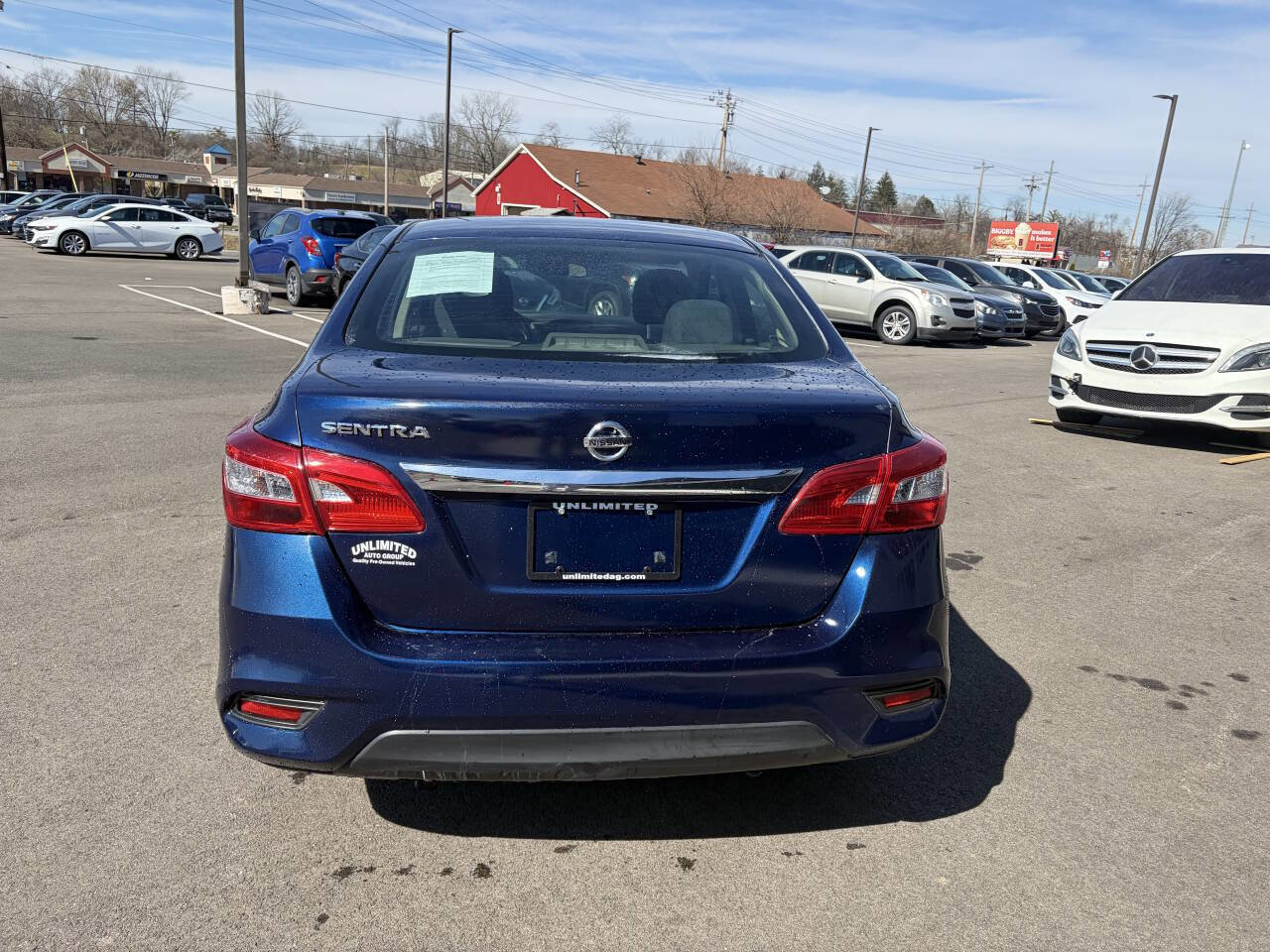 Used 2019 Nissan Sentra S image 9