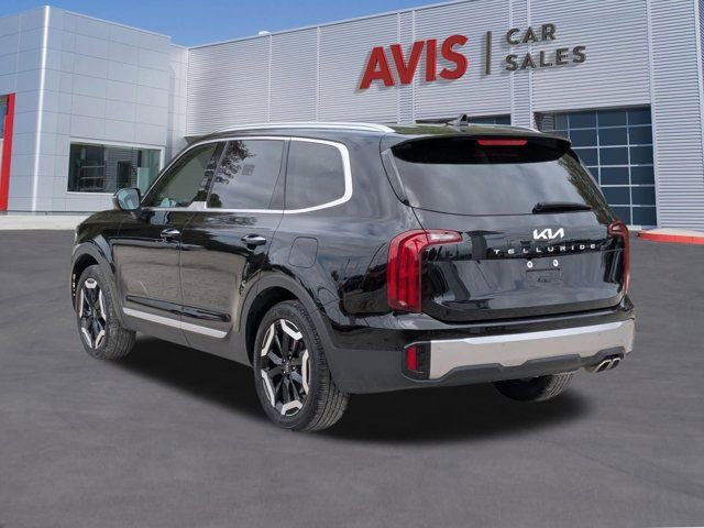 Used 2025 Kia Telluride S image 9