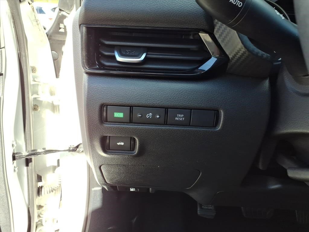 Used 2021 Nissan Sentra SV image 13