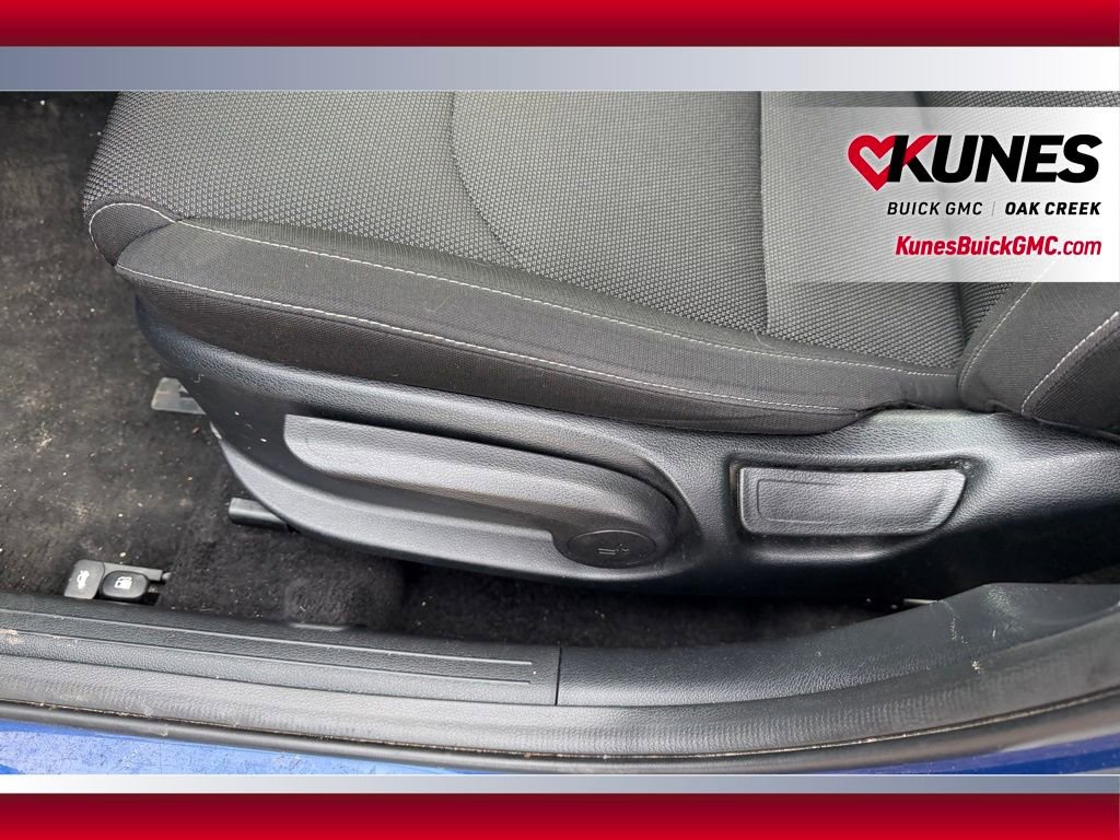 Used 2024 Kia Forte LXS image 11